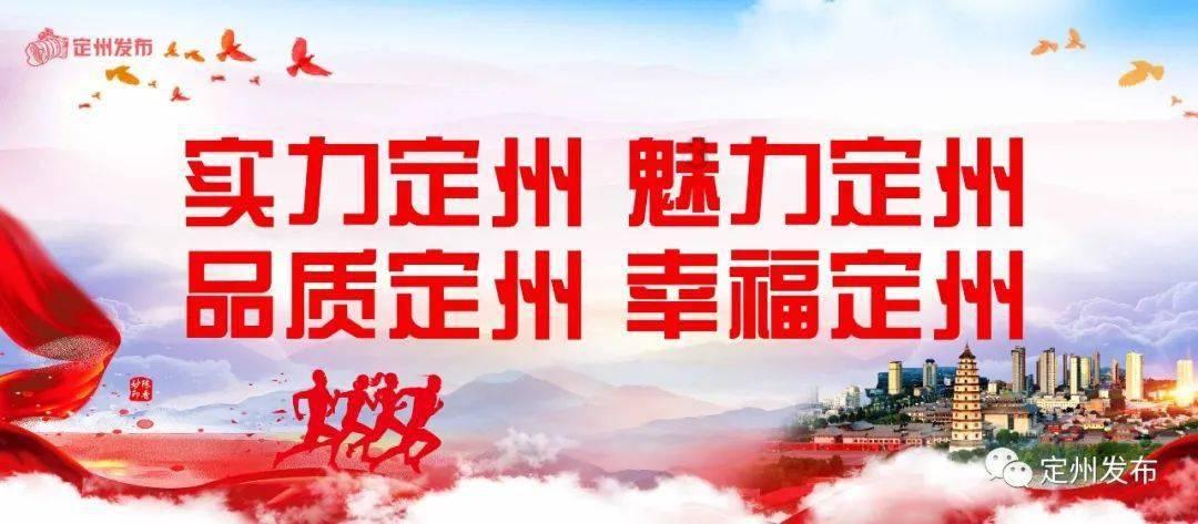 迷路的可爱男孩